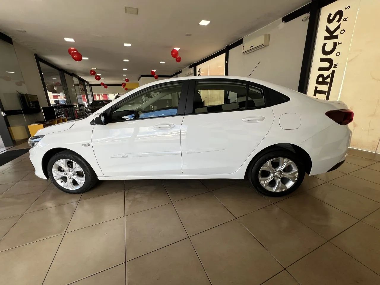 ONIX SEDAN Plus LTZ 1.0 12V TB Flex Mec. - Foto 4