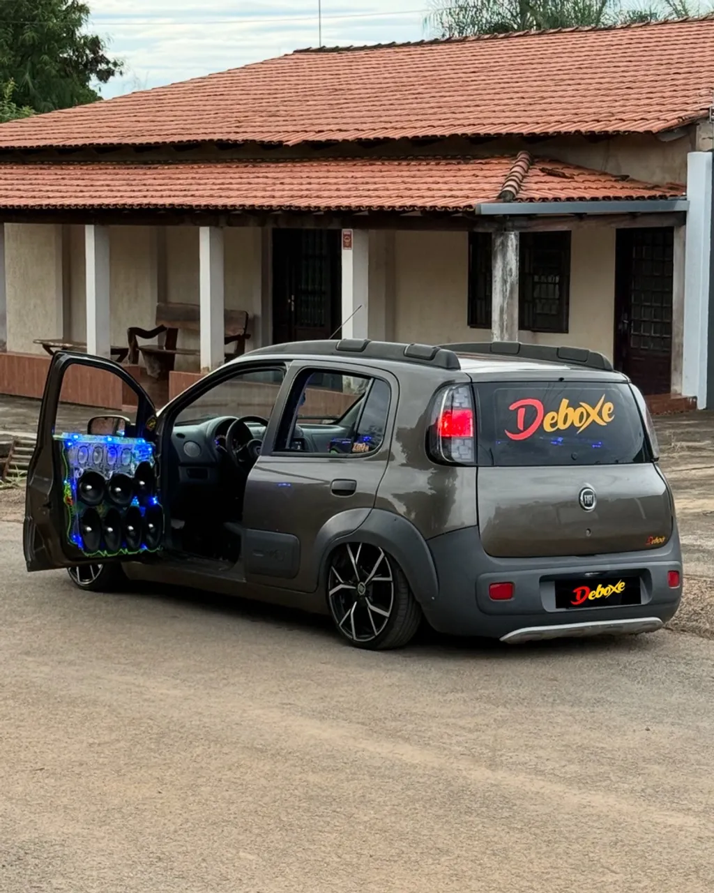 One Way Df FIAT UNO WAY 1.0 EVO FIRE FLEX 8V 2P Usados e Novos no DF