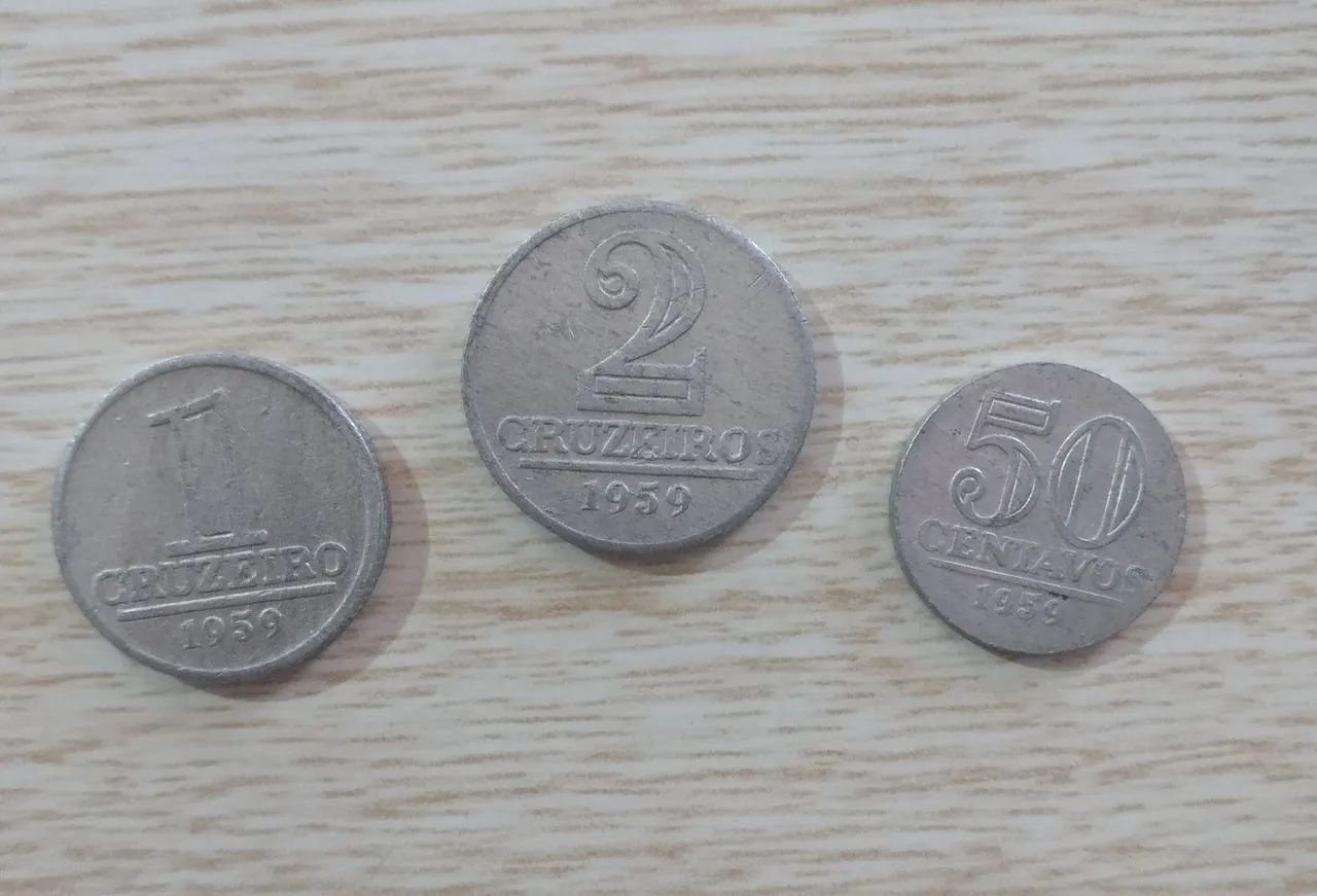 Moedas antigas brasileiras de Aluminio- 1, 2 Ceuzeiros e 50 centavos de 1959 - Foto 4