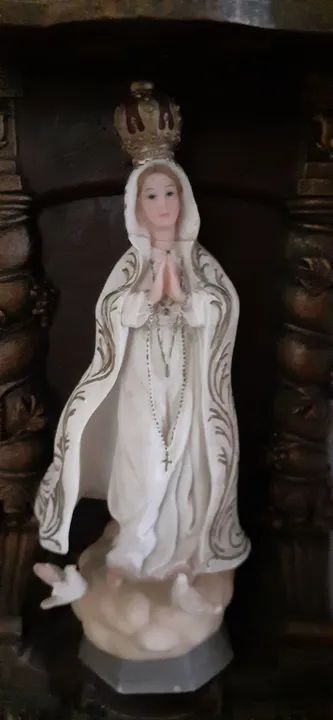 Escultura de Nossa Senhora de Fátima em Madeira - Foto 2