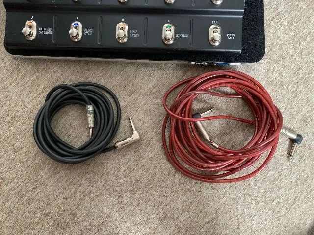 ギター LINE6 M13 Pedaleira p/ guitarra c/ 100 emulações famosas - Line 6 M13