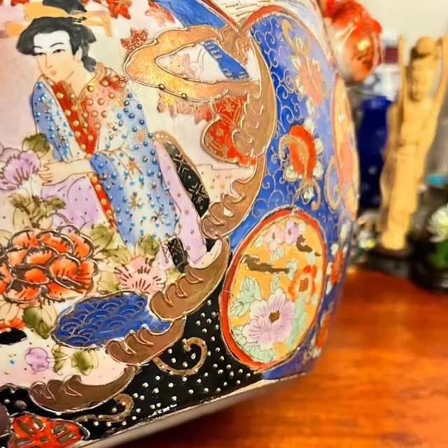 Grandioso e antigo pote em cerâmica oriental. - Foto 5