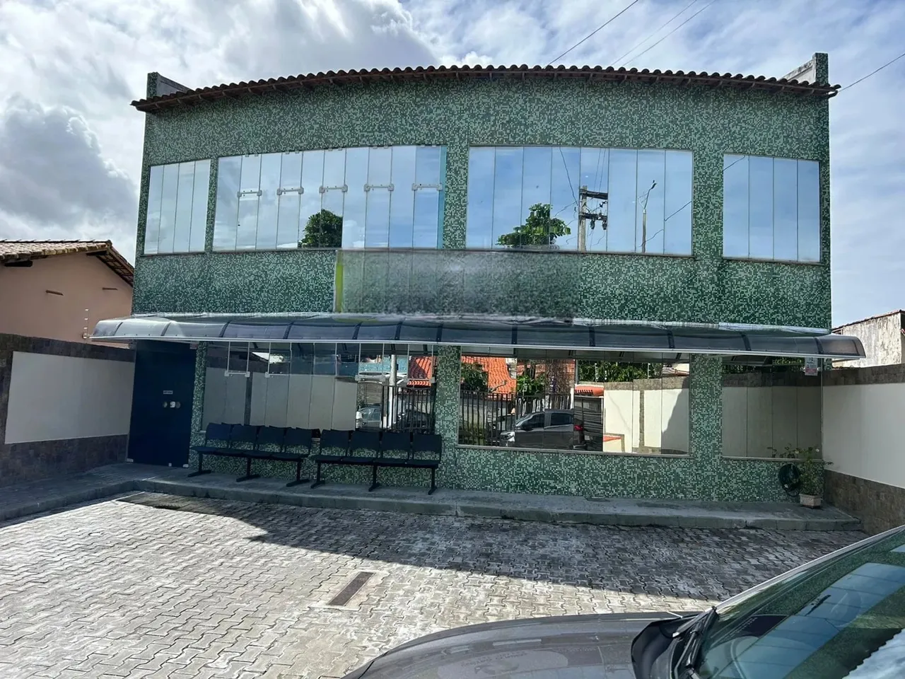Excelente Oportunidade de Negocio - Prédio Comercial com 10 Unidades em Rio das Ostras.Exc
