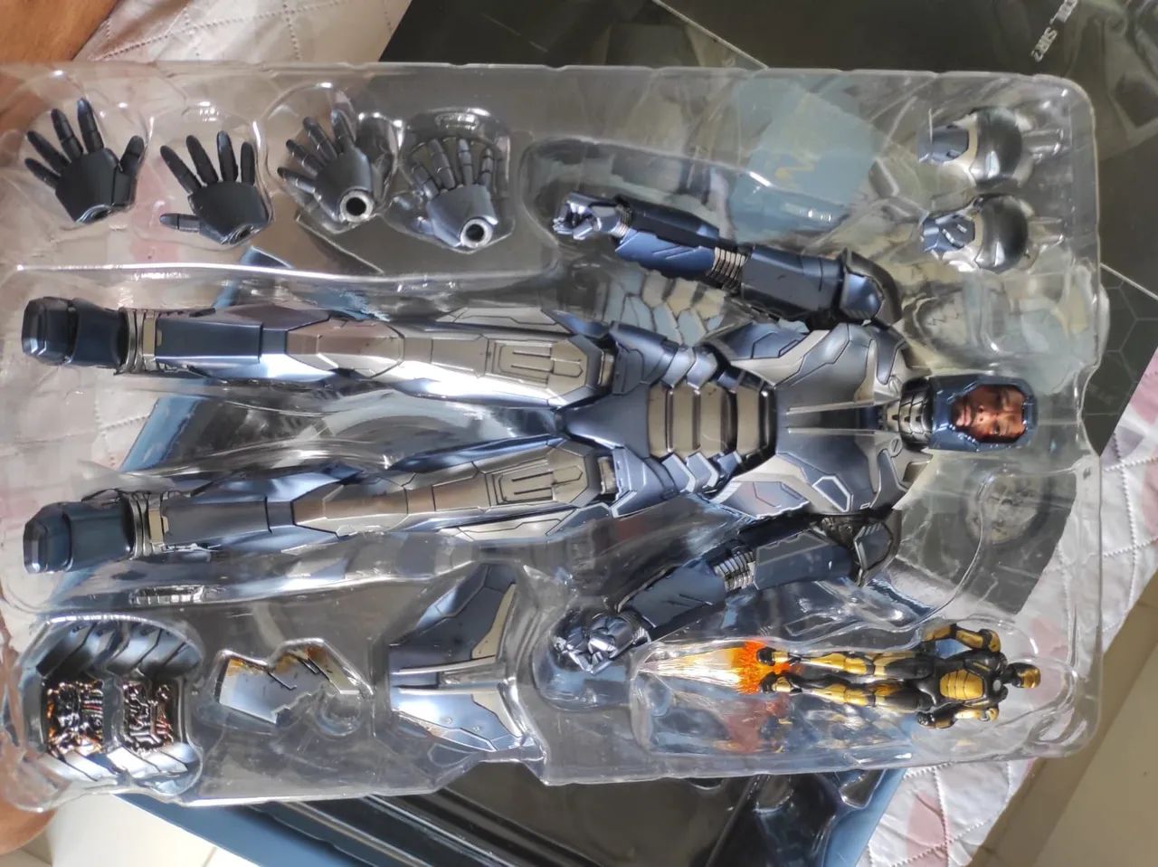 Hot toys Action Figure Iron Man 3 Shotgun Special Edition