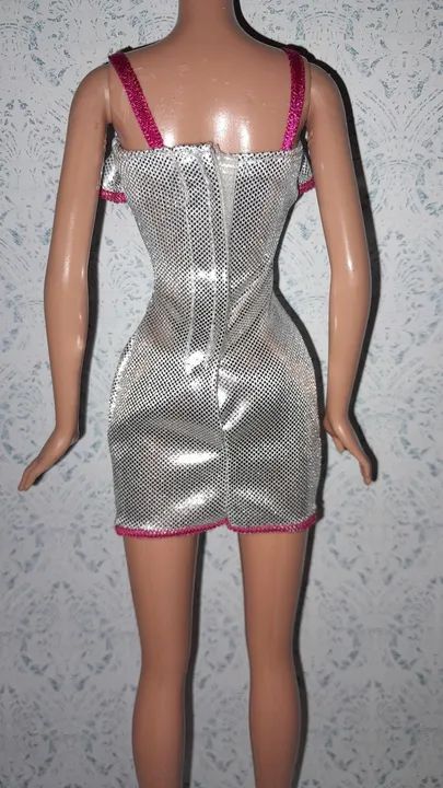 Lote de roupas da Barbie. - Foto 4