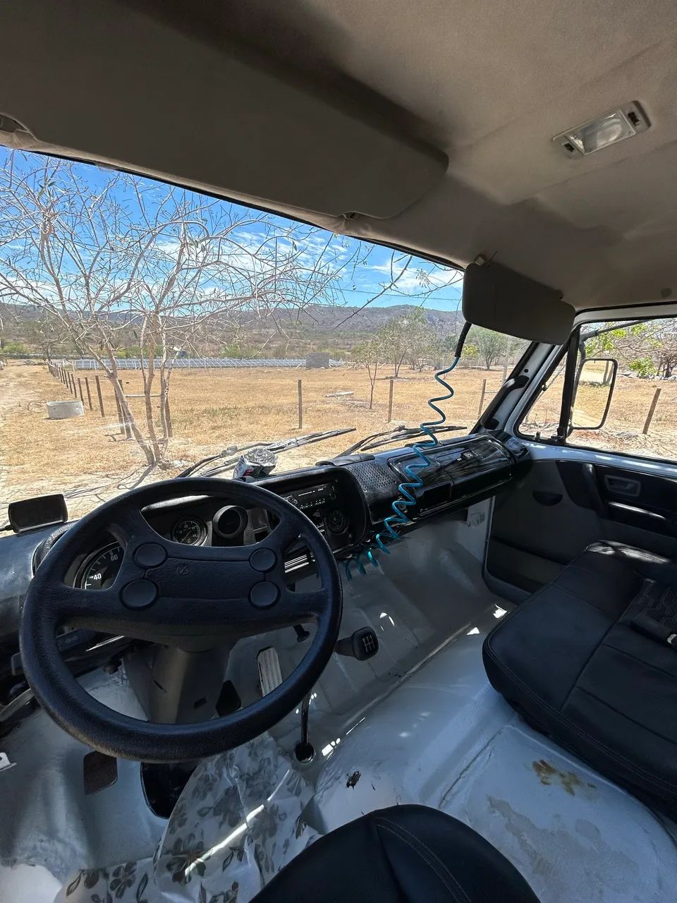 Caminhão Volkswagen 6 90  - Foto 10