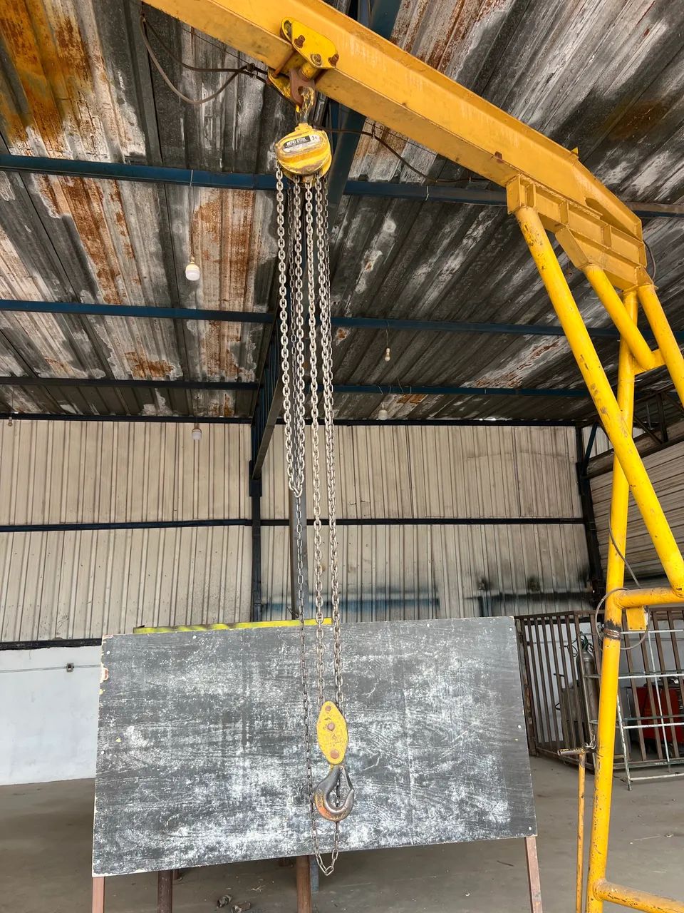 Pórtico e Talha de 5t manual para todo seguimento industrial  - Foto 4