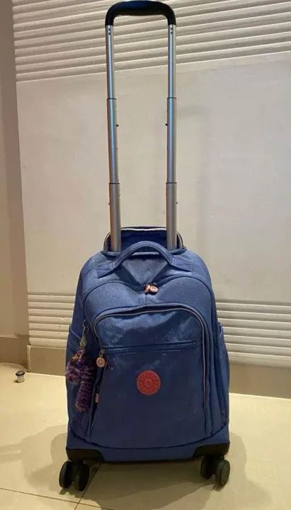 Mochila com rodas Kipling