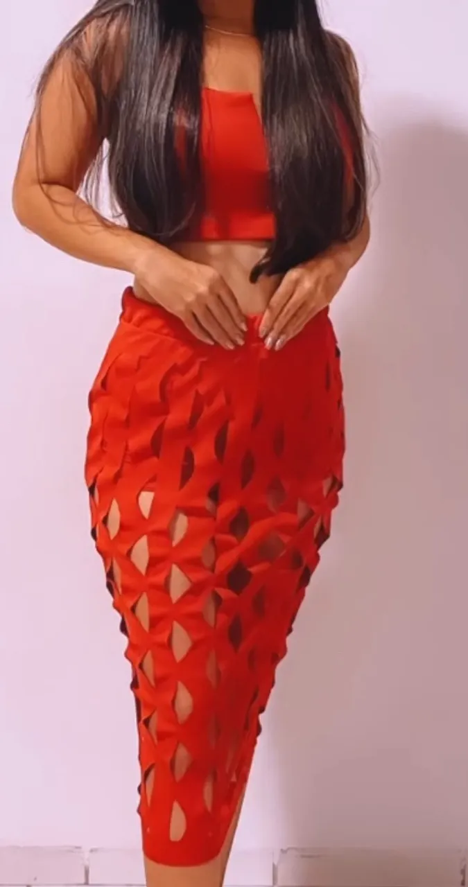 Conjunto saia e cropped vermelho