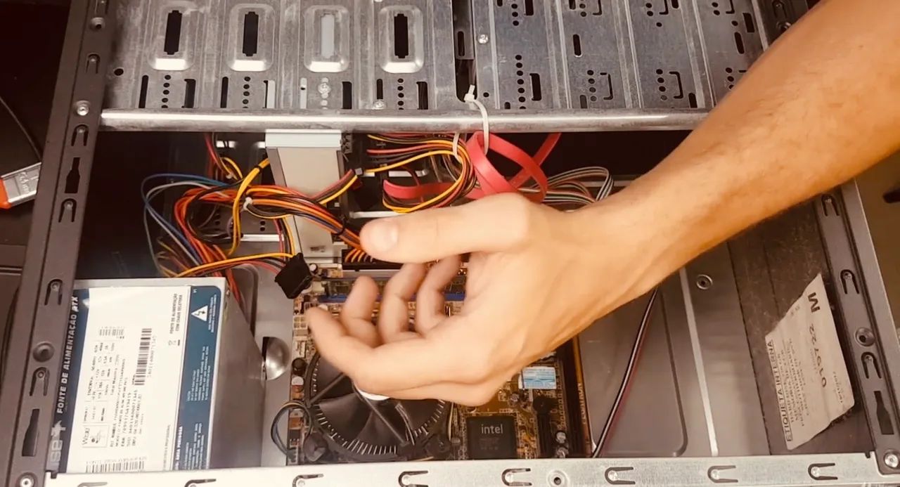 QUER APRENDER A FAZER Manutenção e Formatação de Computadores - Completo e 100% Online!