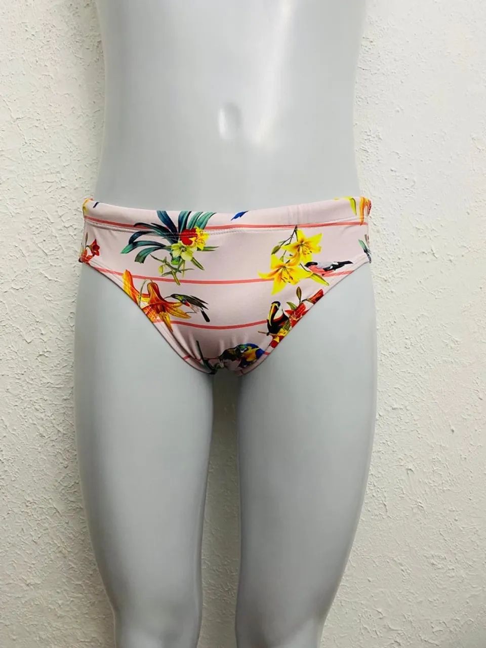 Sunga Br. Code Tamanho M Rosa estampa floral ótimo estado 