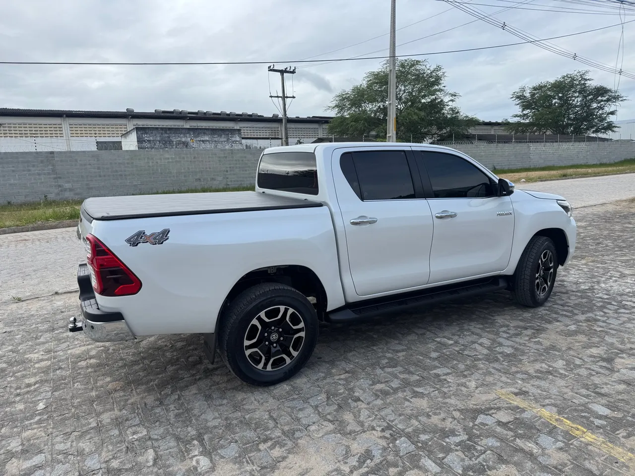 Hilux Cabine dupla 4x4