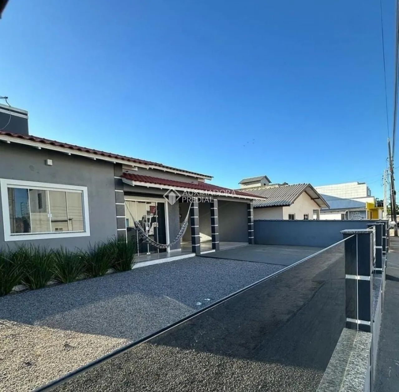 Casa com piscina em Imbituba - Foto 2