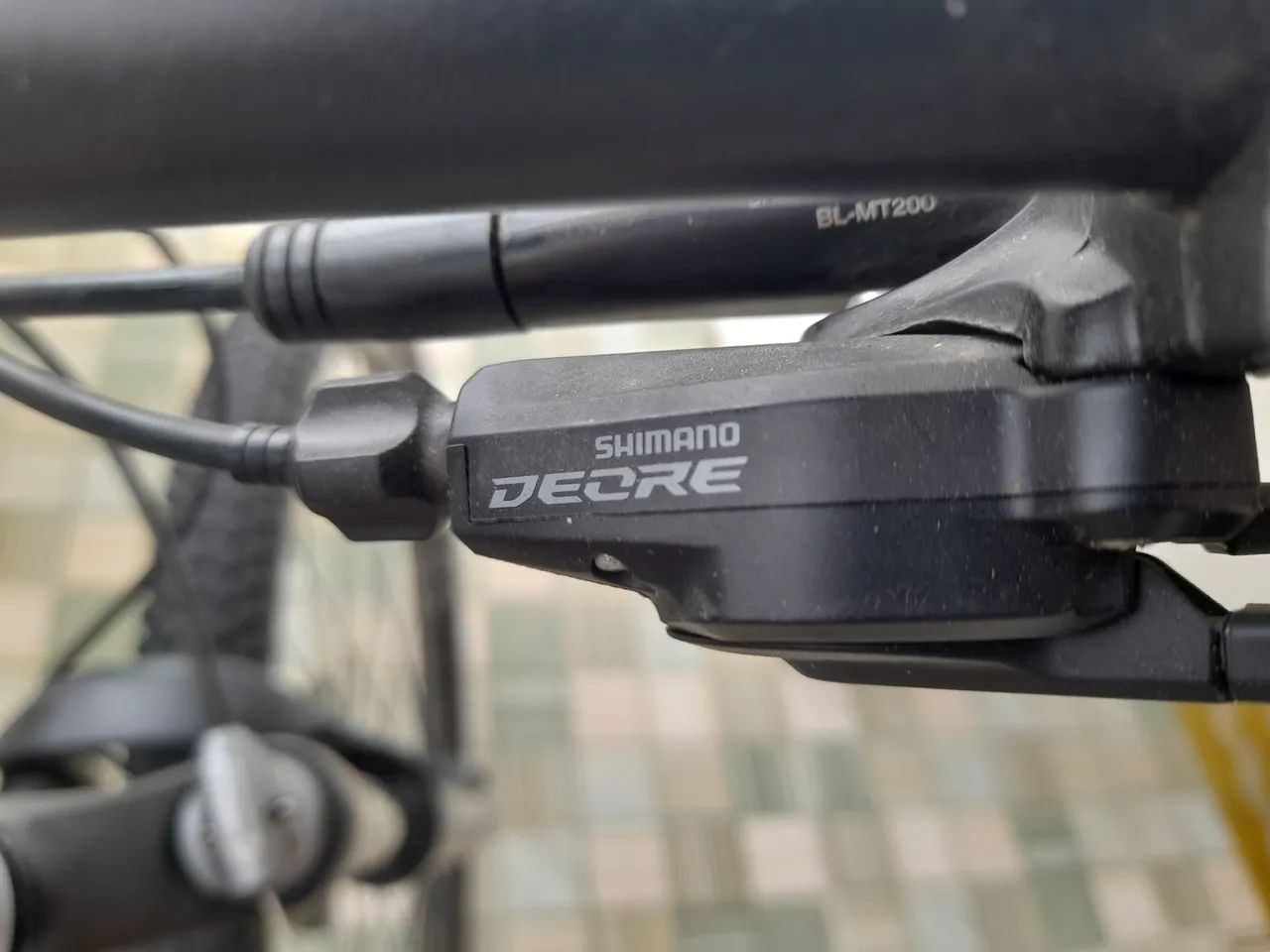 Bicicleta First Deore 100% Shimano Aro 29 - Foto 3