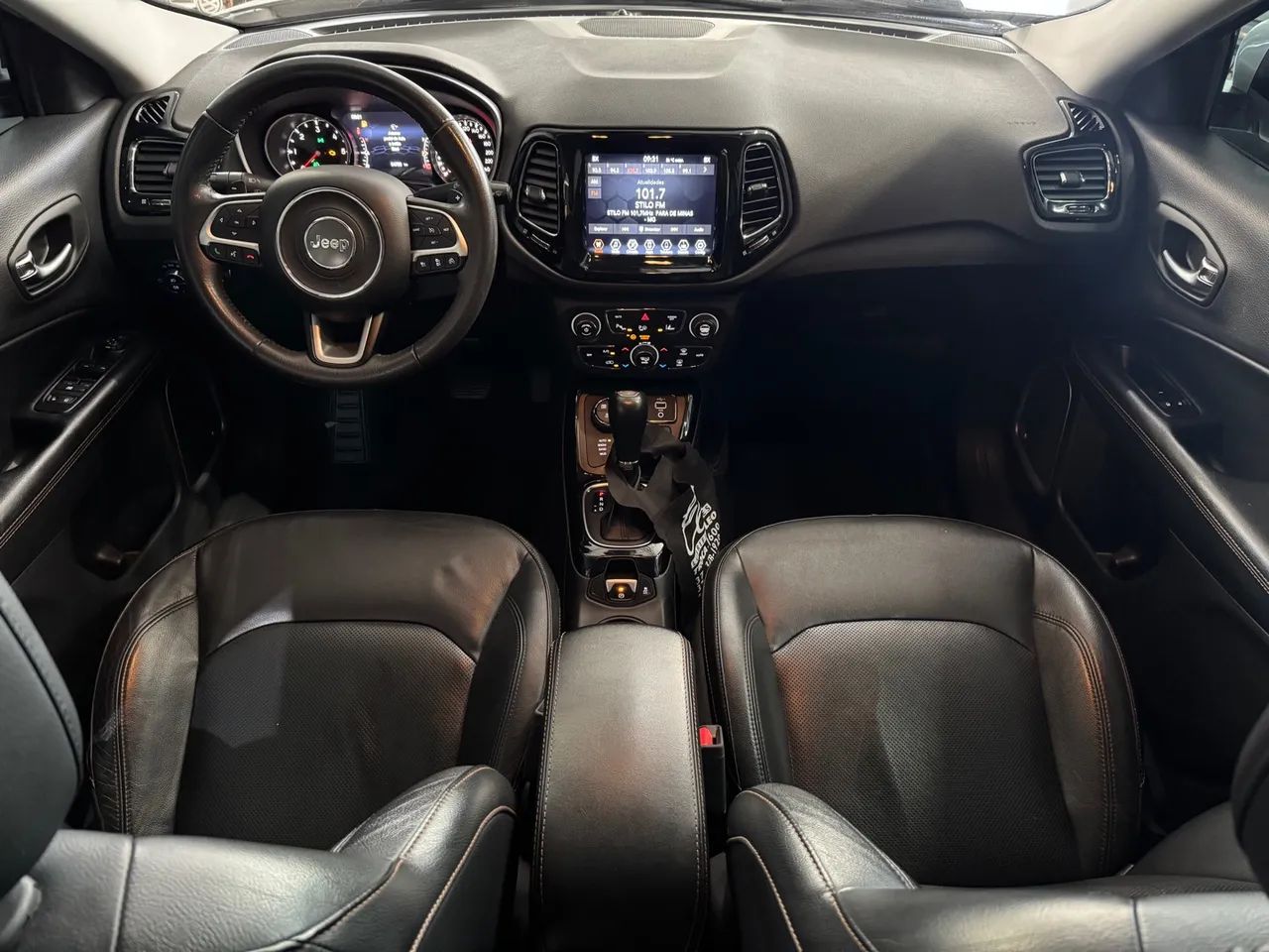 JEEP COMPASS LIMITED 4x4 2019 - Foto 4