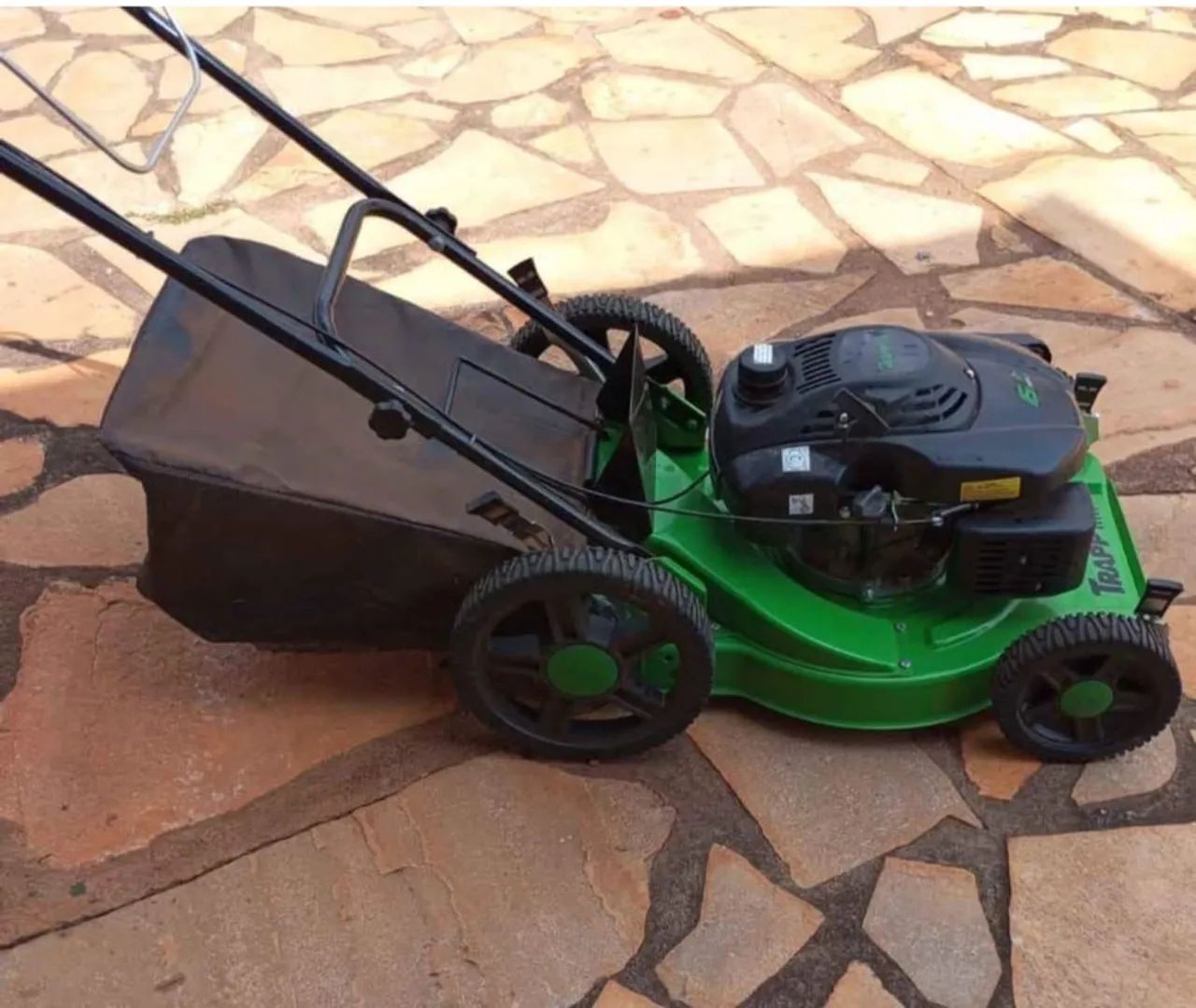 Roçadeira de grama a gasolina - Foto 3