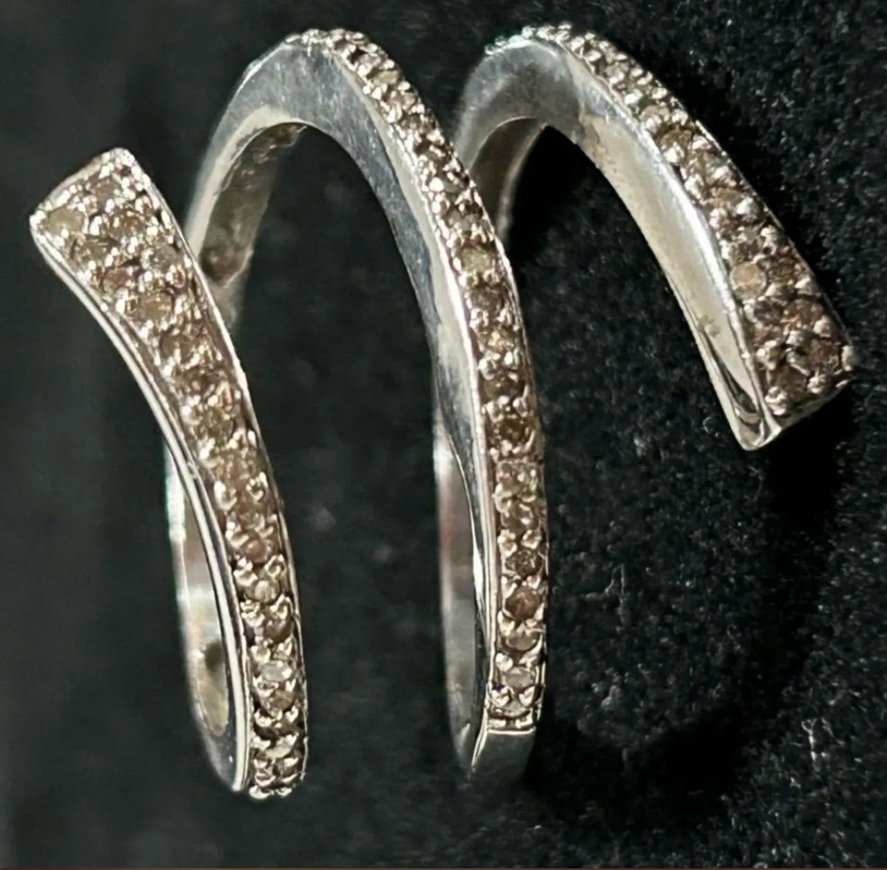 Anel ouro 18 k Serpente de Brilhantes - Foto 4