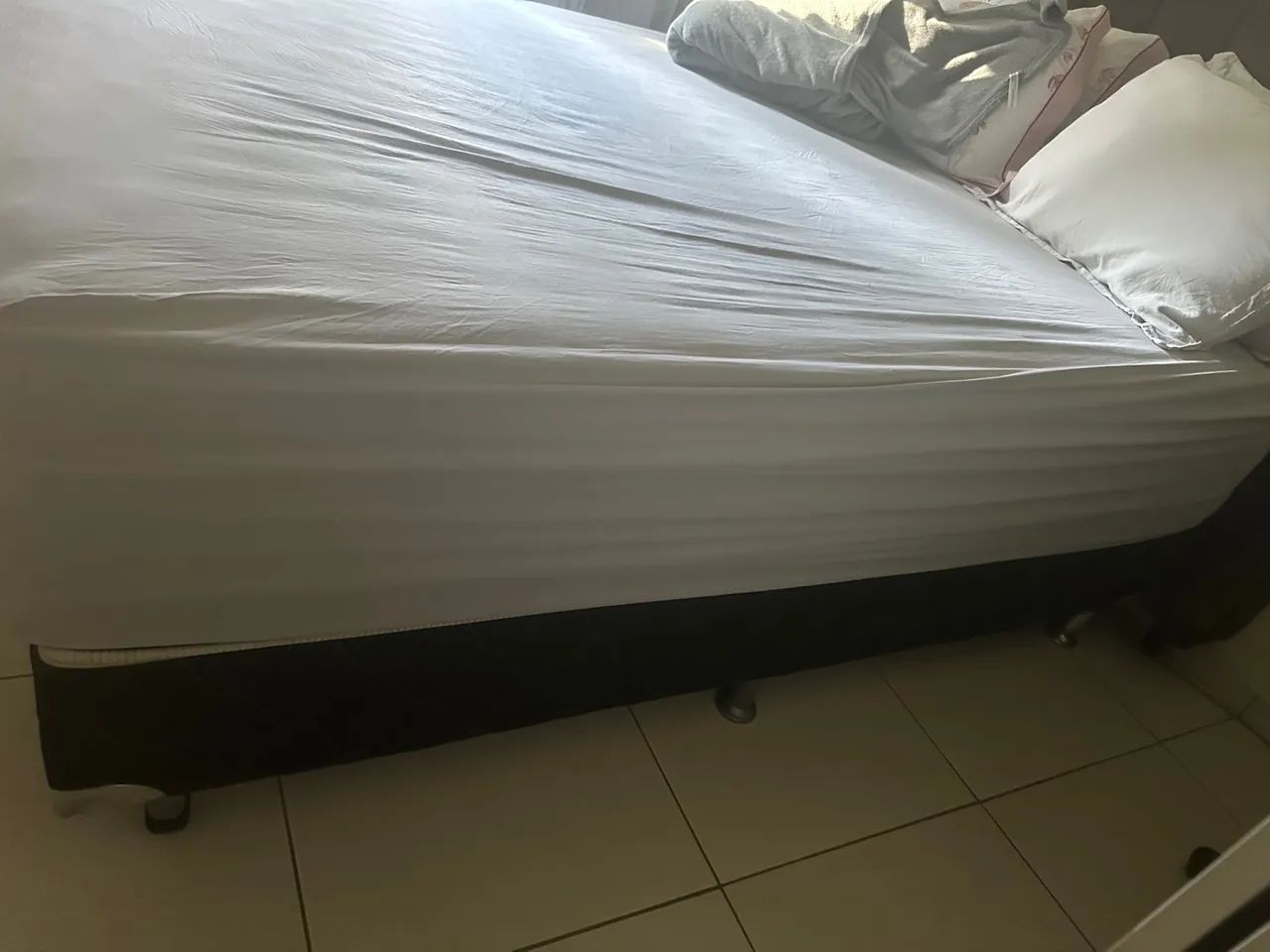 Cama Box Queen com colchão - Foto 3