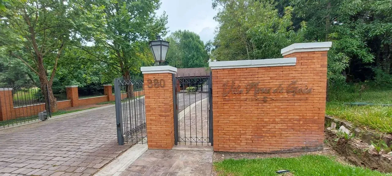 Casa de condomínio em RUA CAMINHO DAS ÁGUAS - Vila Suíça - Gramado/RS