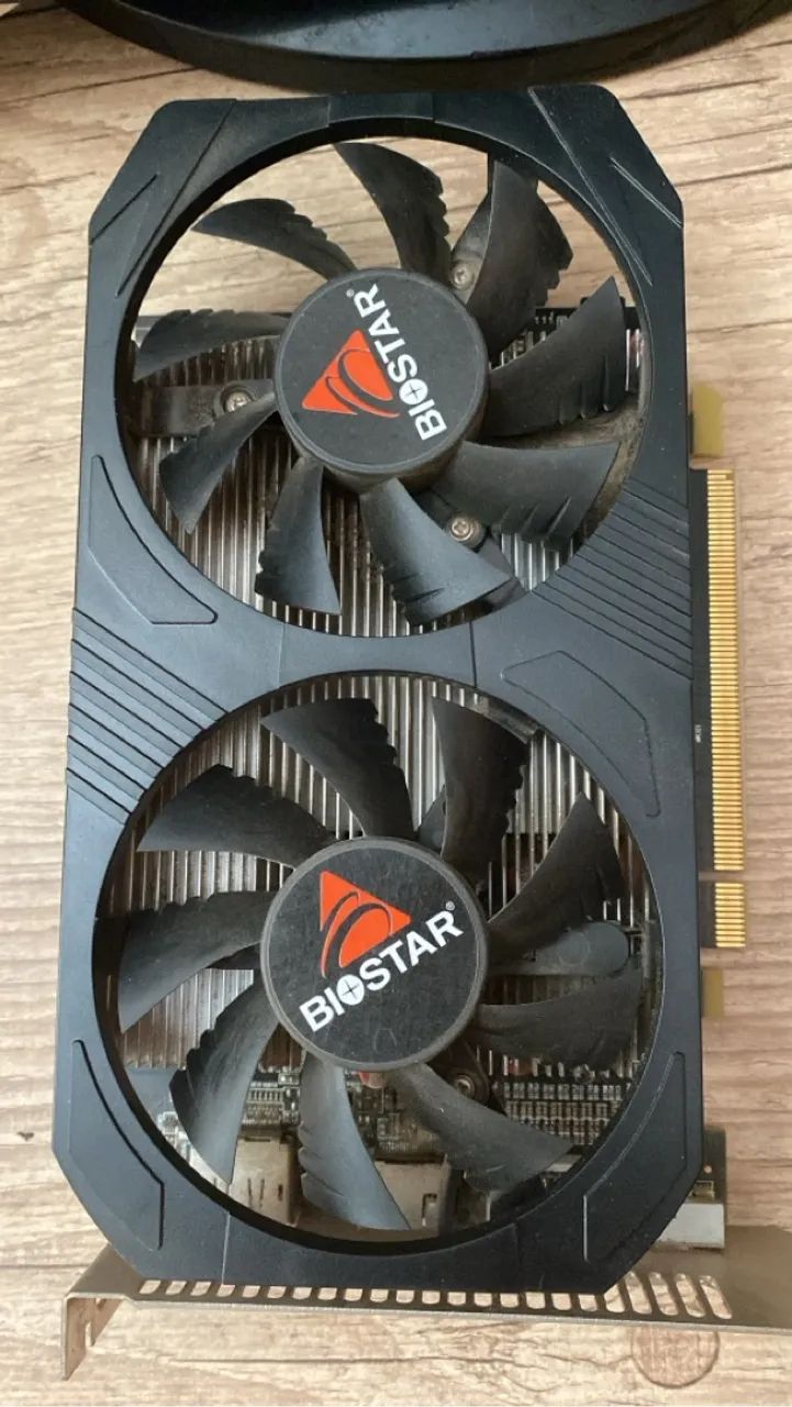 Placa de Vídeo Biostar Radeon RX 560 4GB