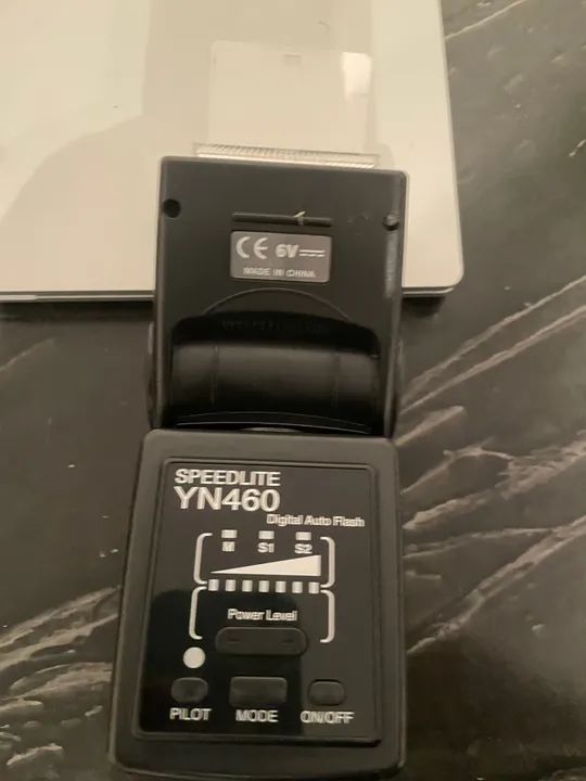 Flash Yongnuo para Câmera DSLR - Foto 3