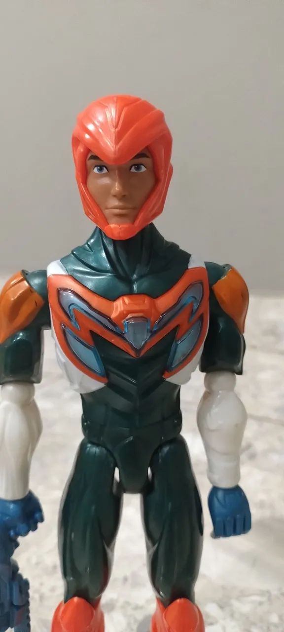 Boneco Maxsteel 30cm