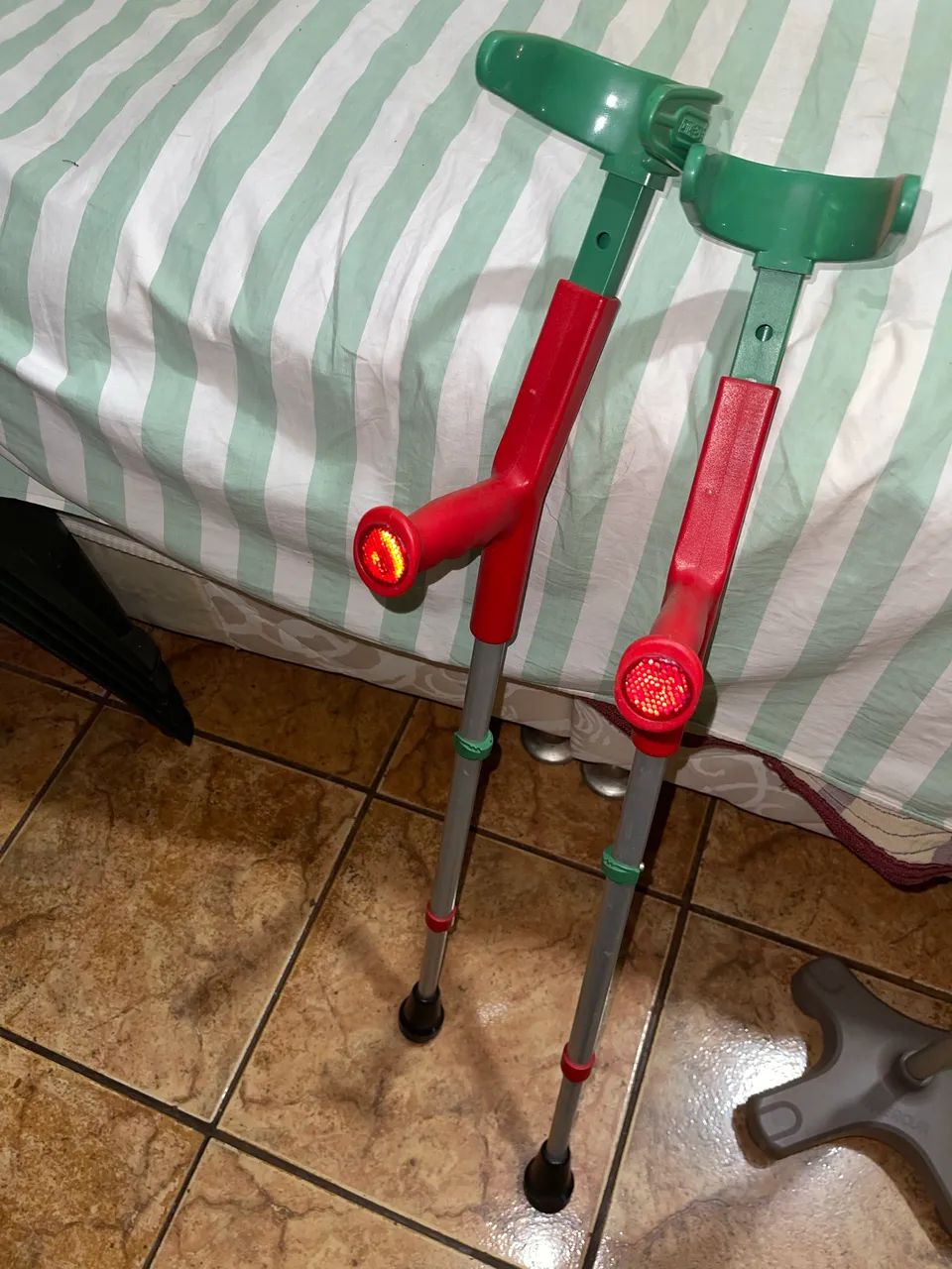 Andador Muletas Bengala  - Foto 5