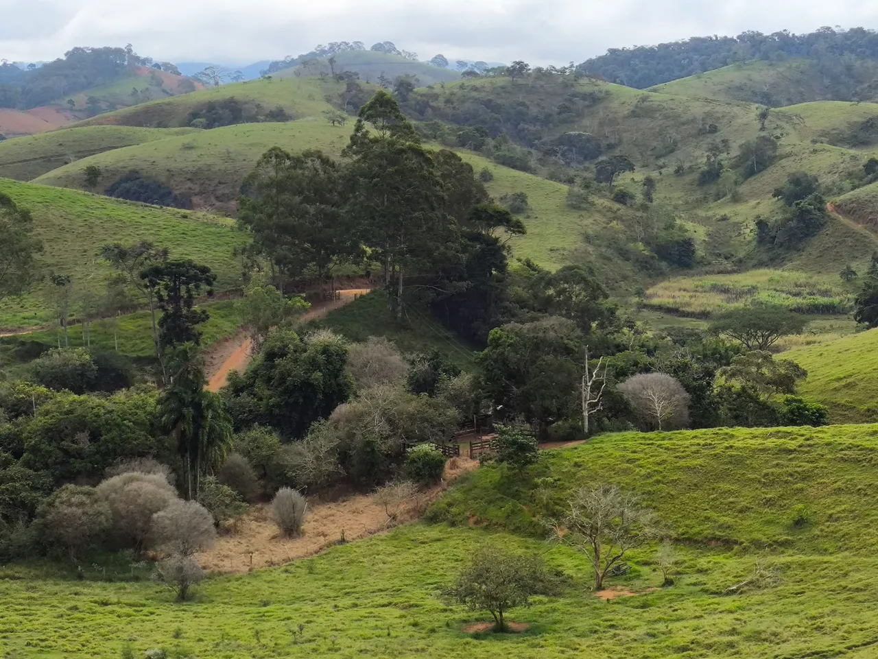 Sitio de 8.94 alqueires em Guaçui ES.