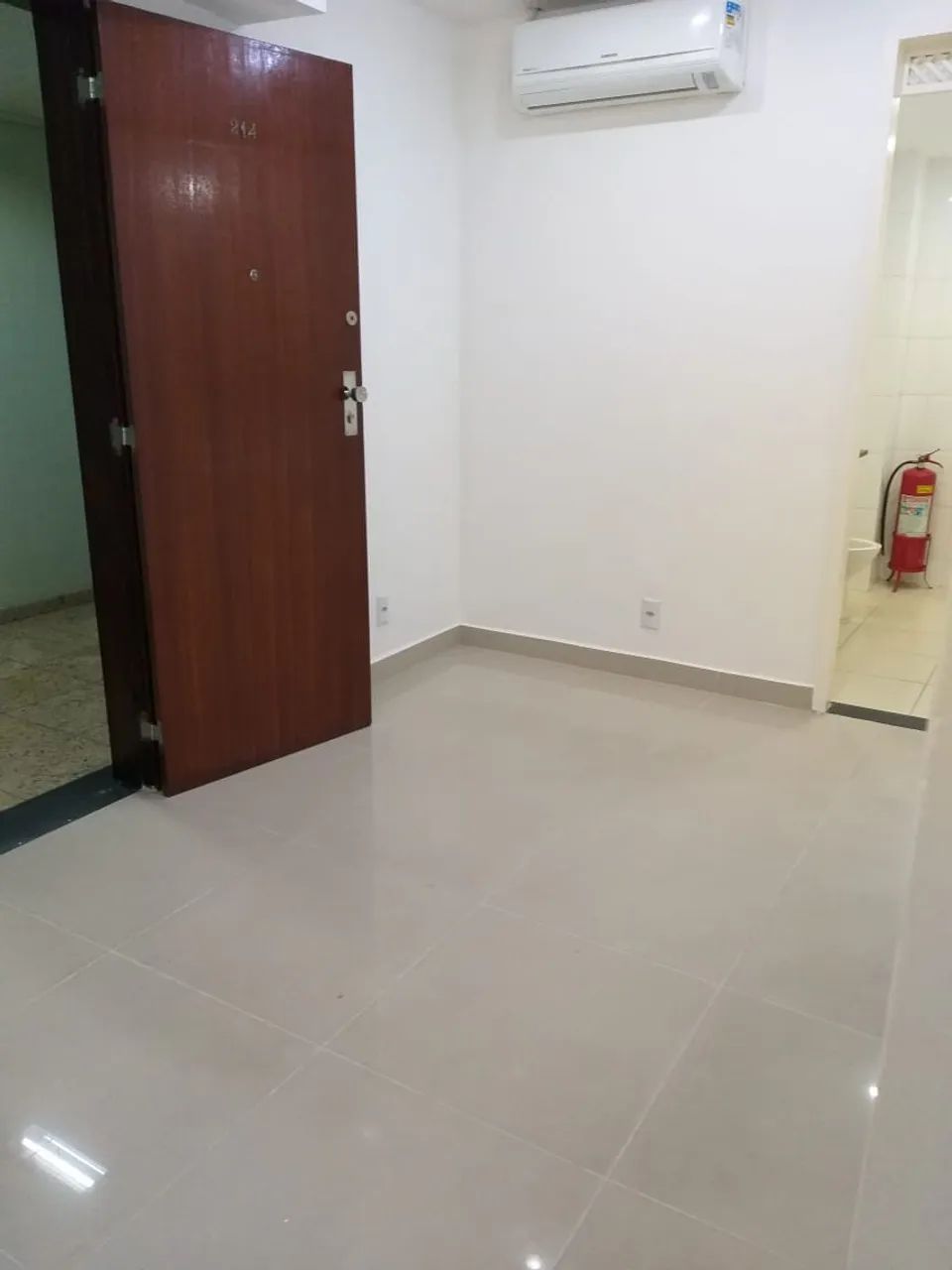 Sala/Conjunto para aluguel com 47 metros quadrados em Centro - Rio de Janeiro - RJ - Foto 4