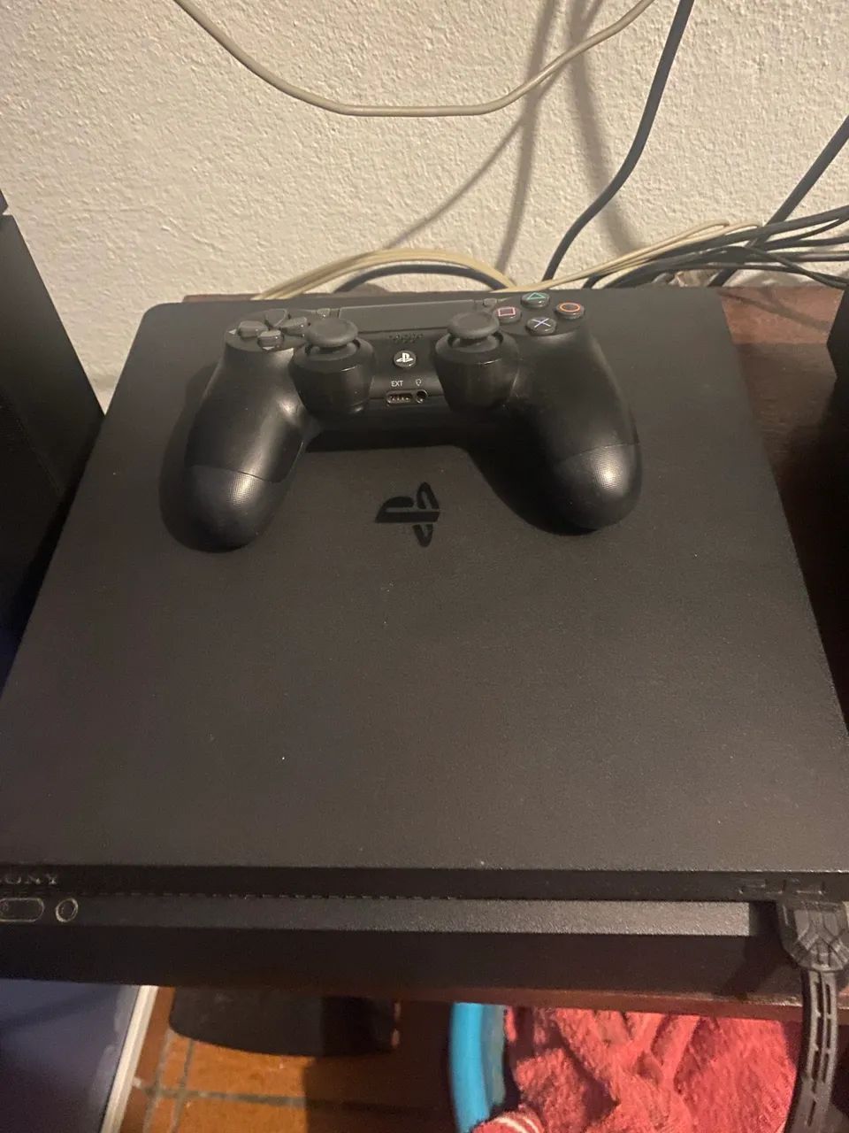 Vendo PS4 slim64318477773827120