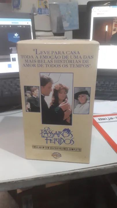 Filme VHS "Passaros feridos " - 4 fitas com encarte e caixa de embalagem original - Foto 3
