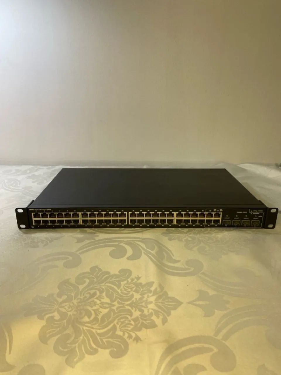 Switch Dell PowerConnect 2848 - 48 Portas Gigabit - Foto 2