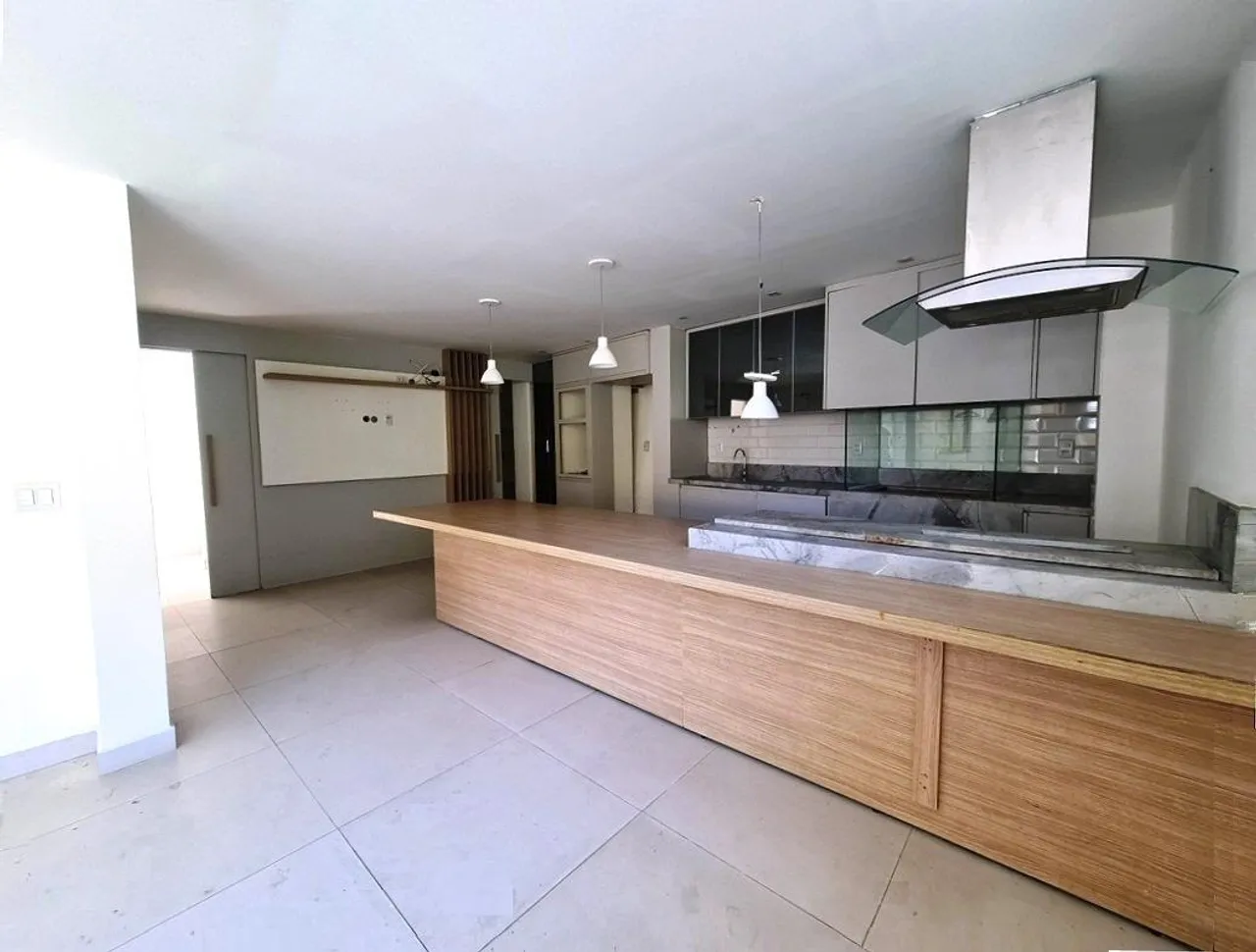 Casa em Condomínio para Venda em Lauro de Freitas, VILAS DO ATLANTICO, 4 dormitórios, 4 su