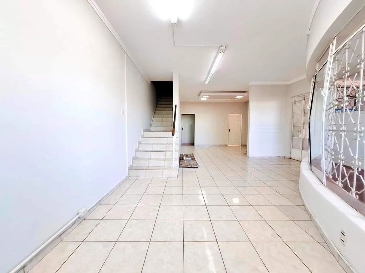 Casa para aluguel, 4 quartos, 1 suíte, 1 vaga, Centro - Limeira/SP - Foto 2