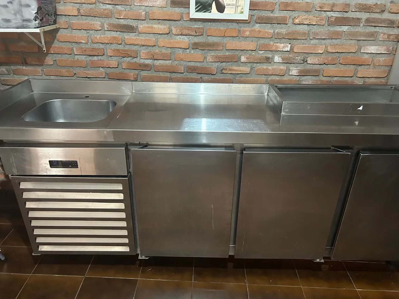 Balcão refrigerado com Cuba e pista fria  - Foto 6