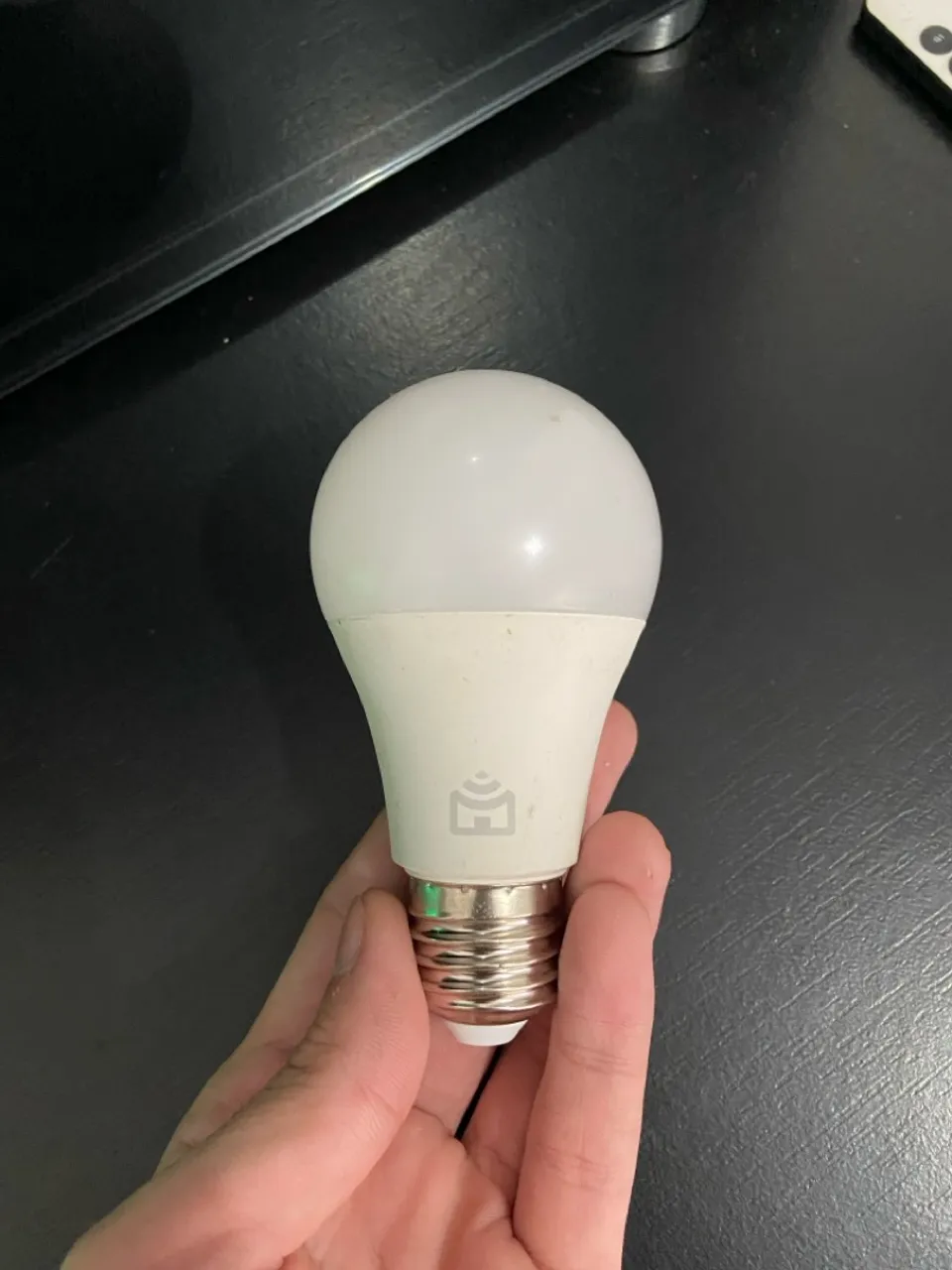 Lâmpada LED Inteligente POSITIVO RGB