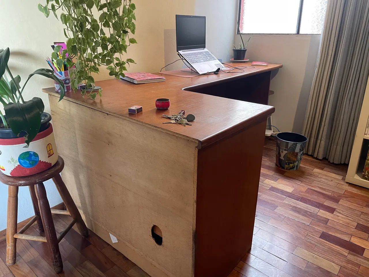 Desk / Study Table64166929943041124