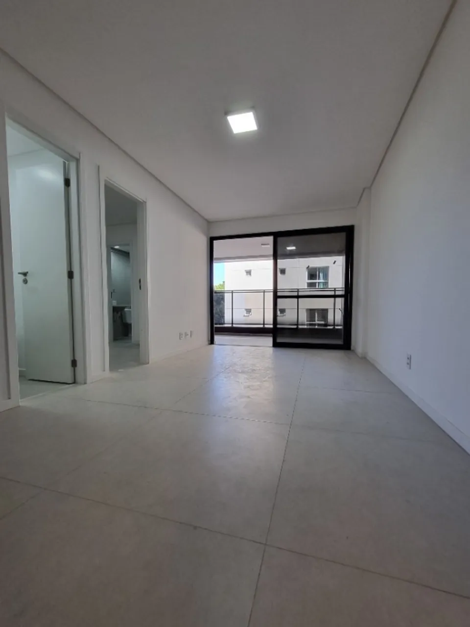 Apartamento um quarto em Alphaville Paralela para aluguel