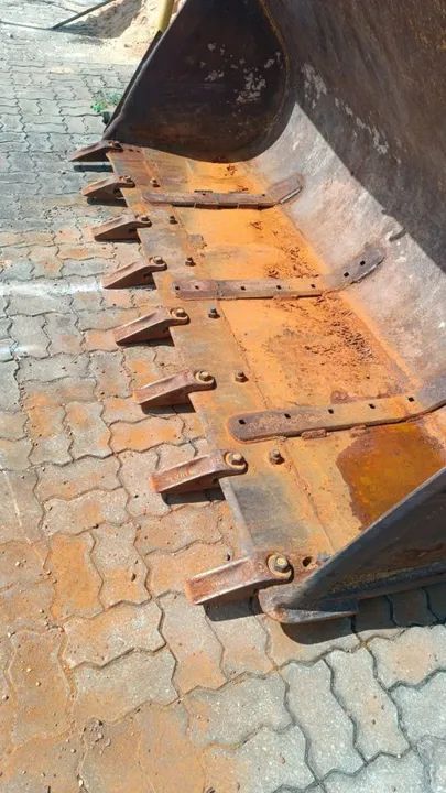 Pá Carregadeira Komatsu. Troca. - Foto 5