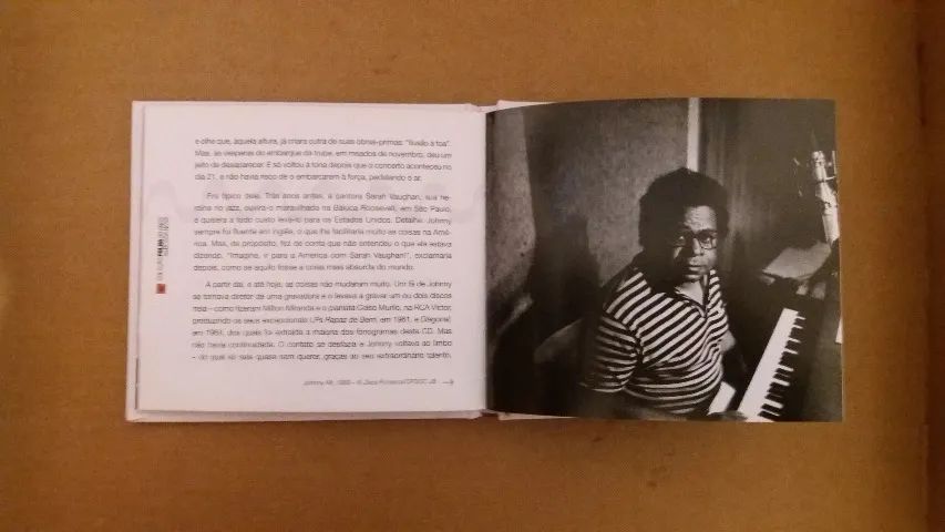 CD  - Johnny Alf - Coleção Folha  - Foto 4
