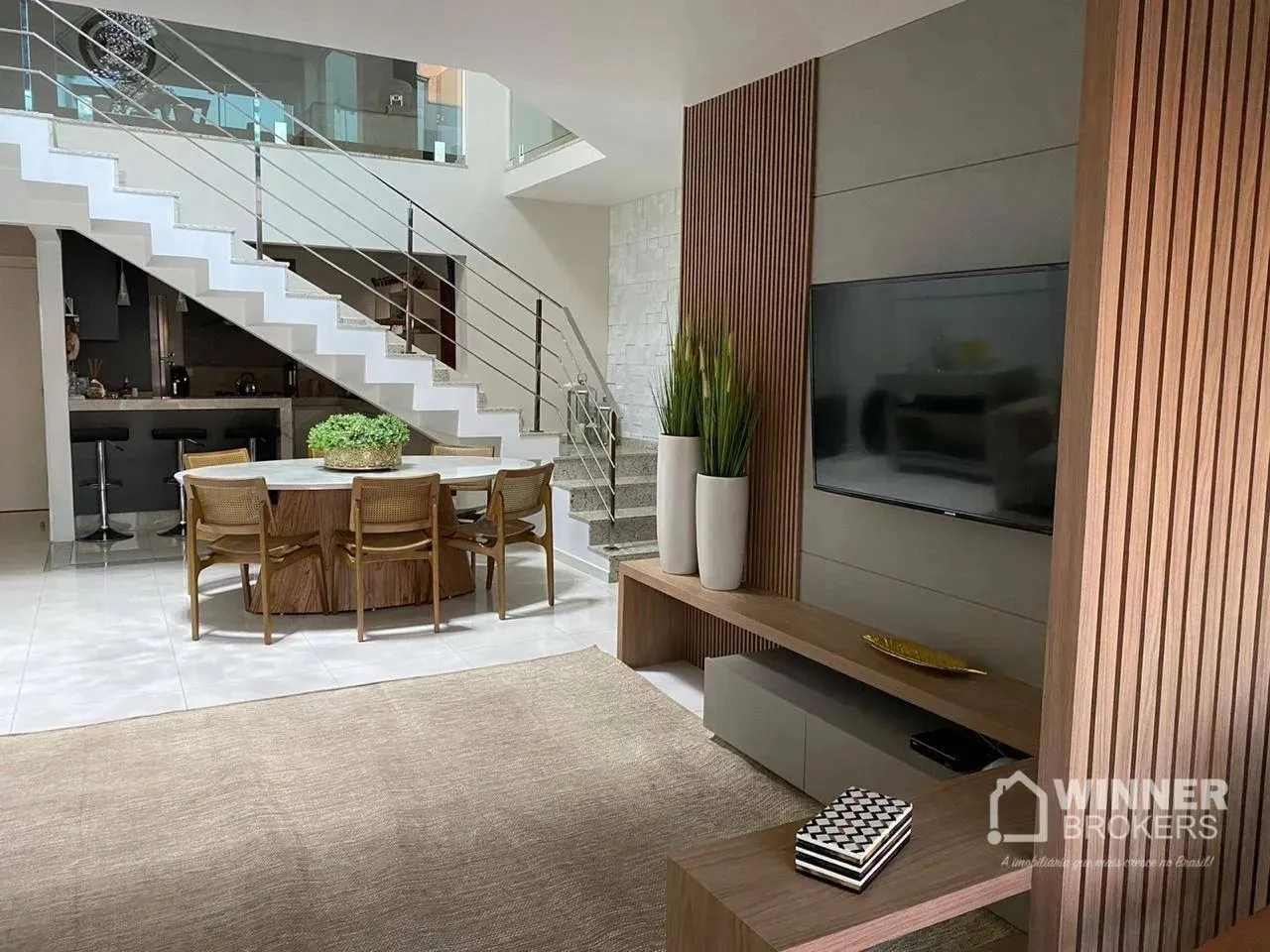 Apartamento Duplex à venda, 363 m² por R$ 1.950.000,00 - Zona II - Umuarama/PR
