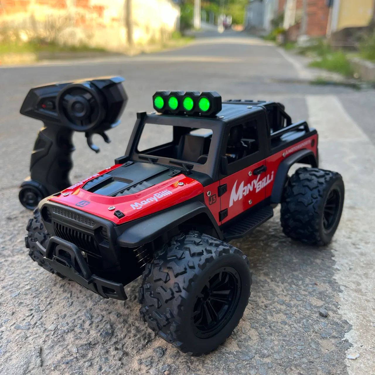 CARRINHO COM CONTROLE REMOTO 