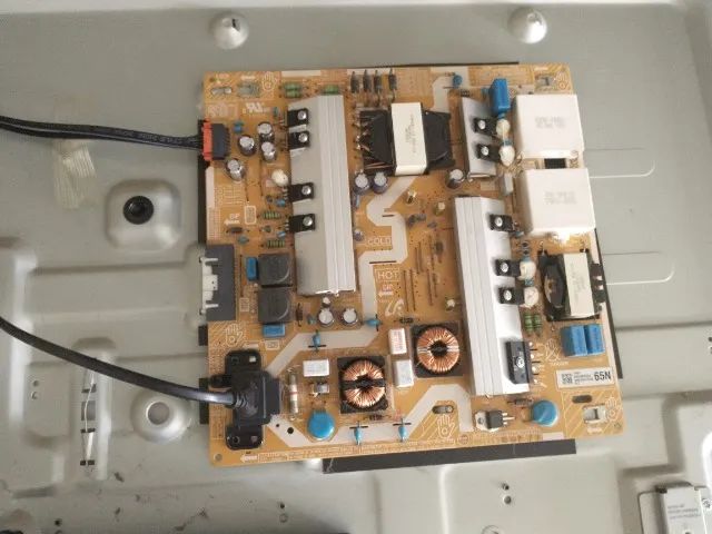 TV SAMSUNG UN65RU7100G - Foto 5