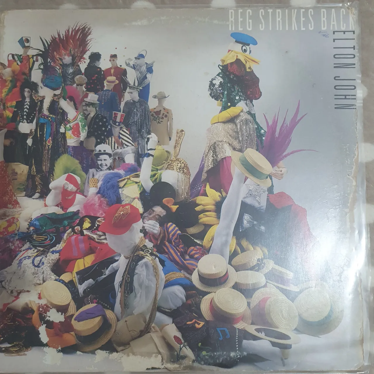 Disco de Vinil Elton John - Reg Strikes Back