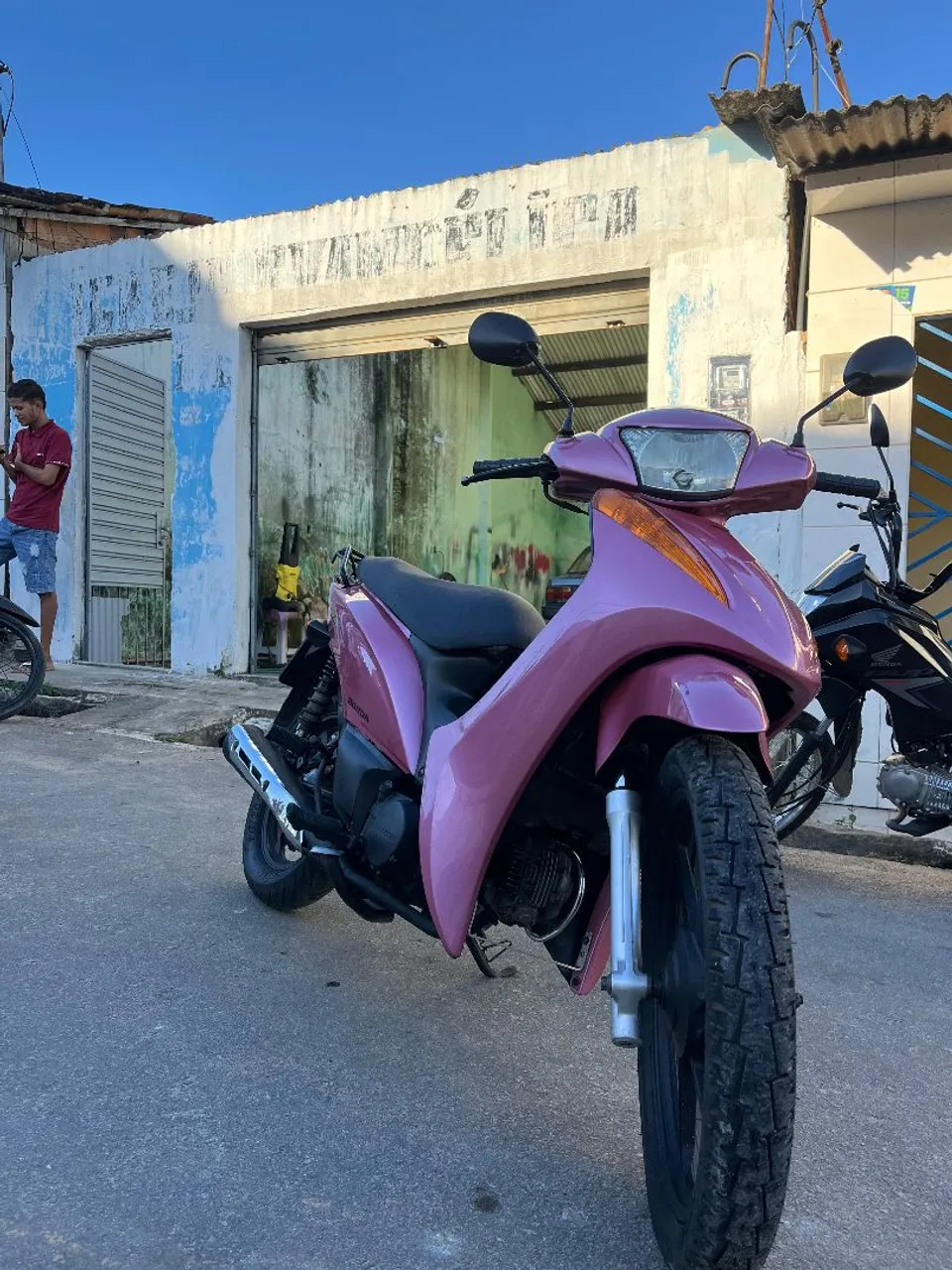 Biz muito conservada, toda ok nada pra fazer?