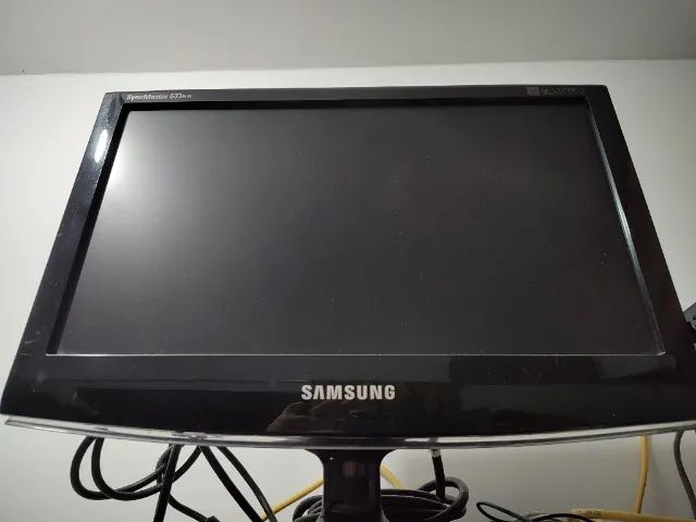 Monitor Samsung 15,6'' 633nw LCD Antigo 