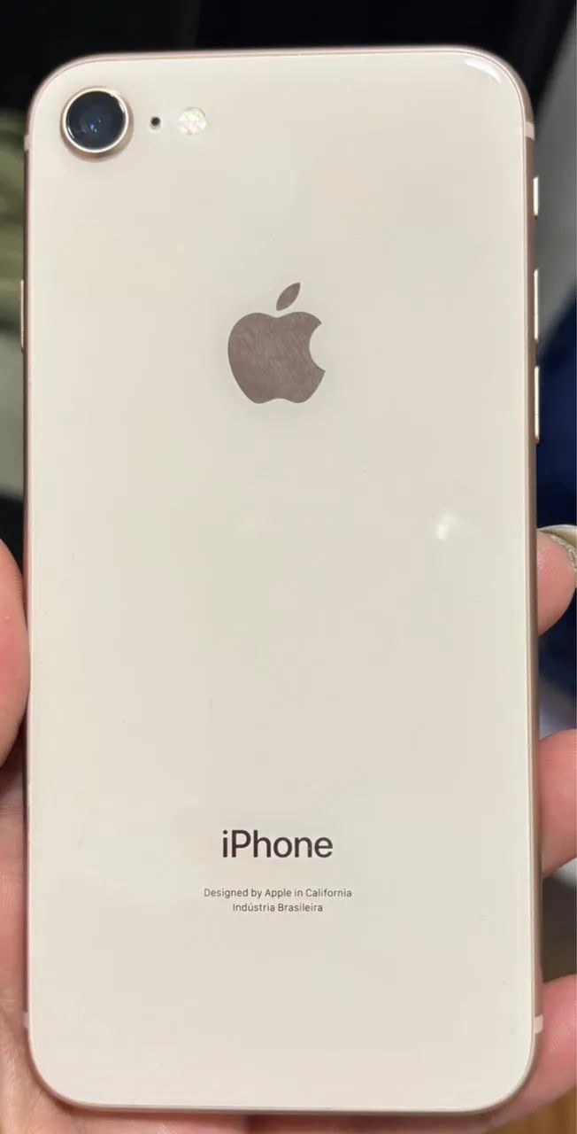 iPhone 8 - 64GB - Branco - Somente detalhes de uso - Com Caixa