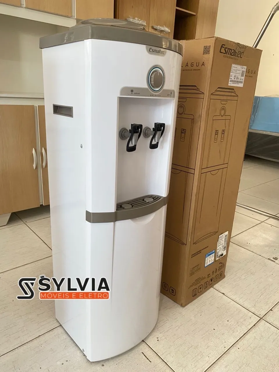 GELAGUA ESMALTEC DE COLUNA 220V