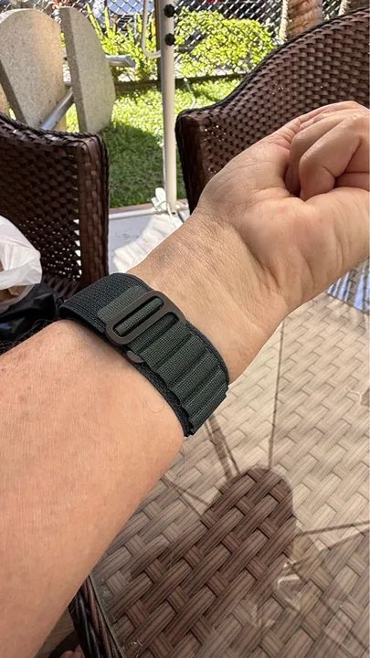 Pulseira Apple Watch Loop Alpina Original M- Verde Escuro Original M
