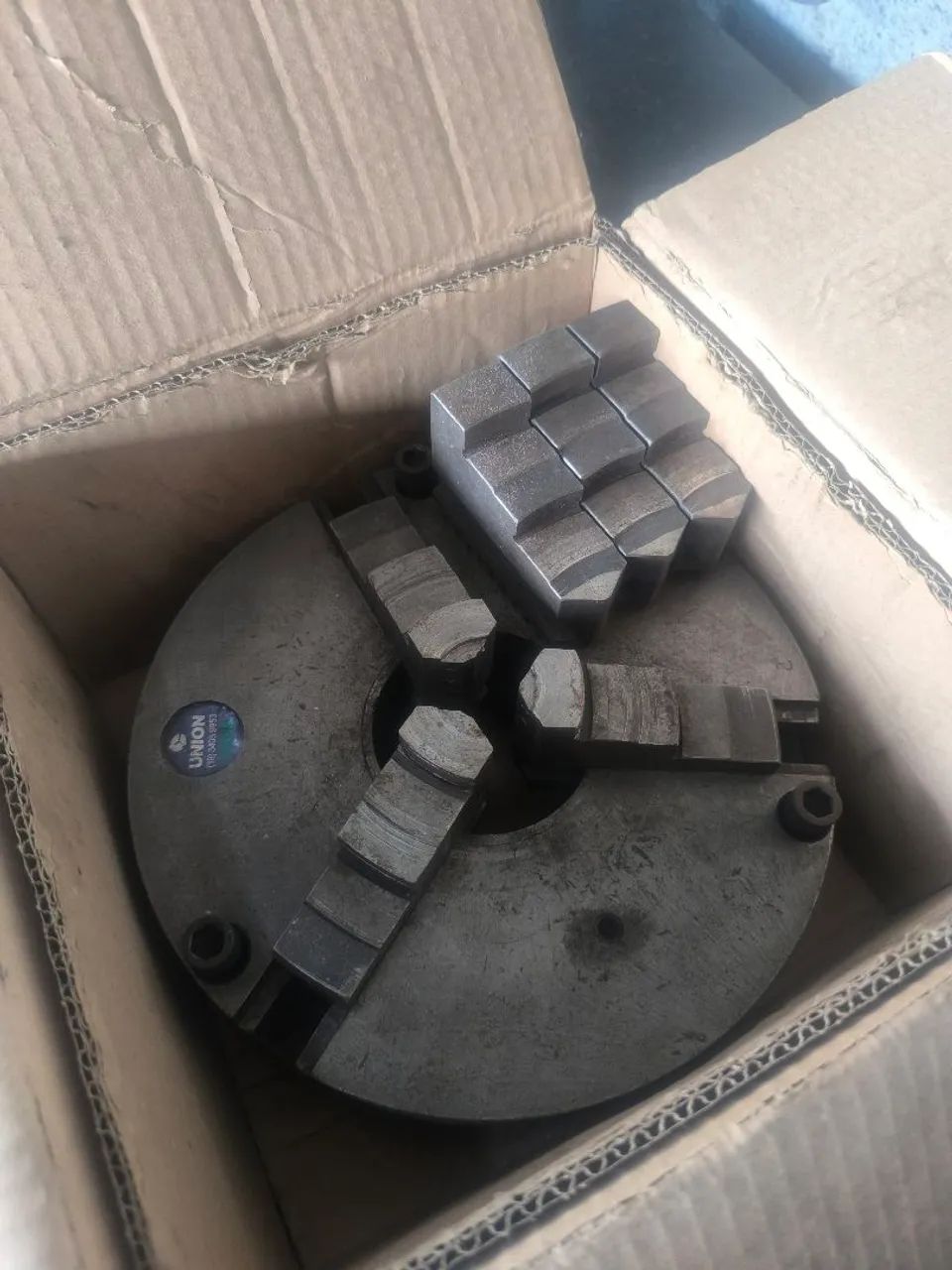 Placa para torno mecânico 10 polegadas  - Foto 2